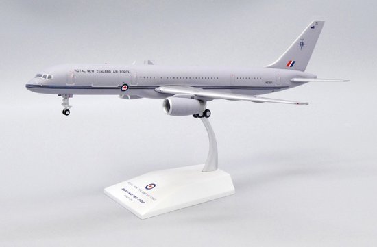 Boeing 757-200 Royal New Zealand Air Force with stand
