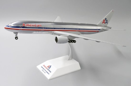 Boeing 777-200ER American Airlines
