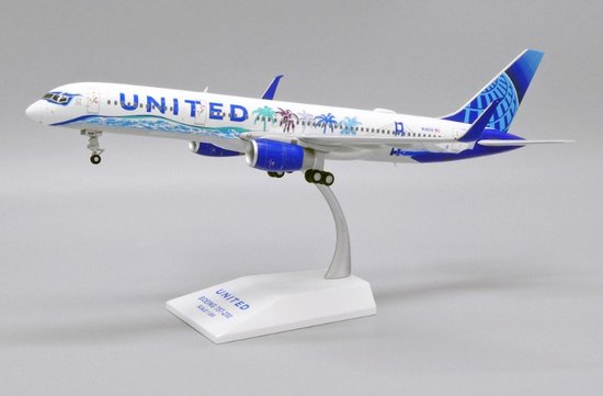 Boeing 757-200 ,United Airlines "Her Art Here - California Livery" 