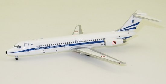Douglas DC9-32 Aeronautica Militare Italiana with stand