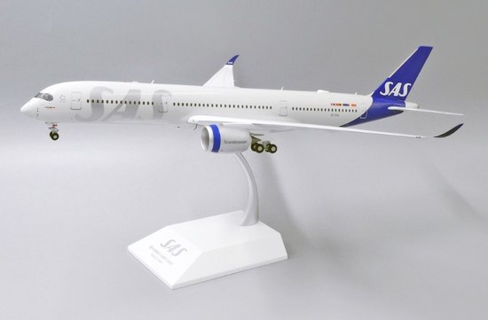 Airbus A350-900 SAS Scandinavian Airlines with stand