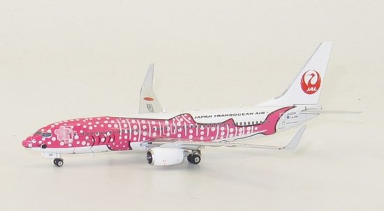 Boeing 737-800 JAL - "Sakura Jinbei Jet Livery"