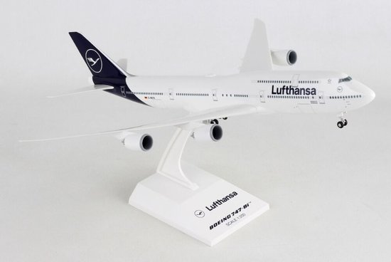 Lufthansa Boeing 747-8