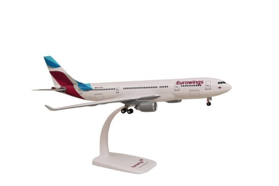 Airbus A330-200 Eurowings mit Rädern