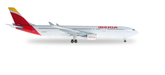Lietadlo Airbus A330-300 Iberia EC-LYF