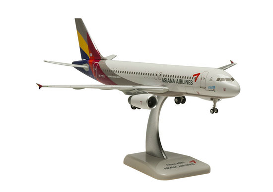 Lietadlo Aibrus A320  Asiana Airlines