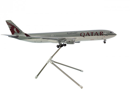 Flugzeug Aibrus A330-303X Qatar Airways