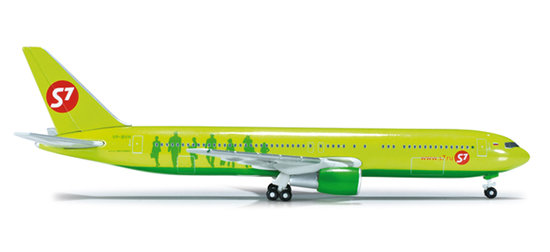 Boeing B767-300 S7 Airlines