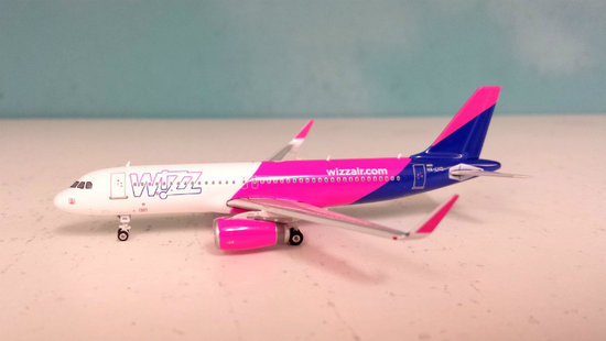Der Airbus A320 Wizz Air (Sharklets) 2015