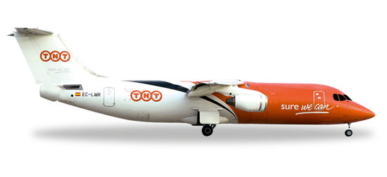 Flugzeug British Aerospace Bae 146-300QT TNT (Pan Air)