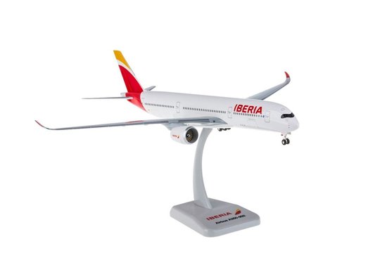 Airbus A350-900  Iberia with gear