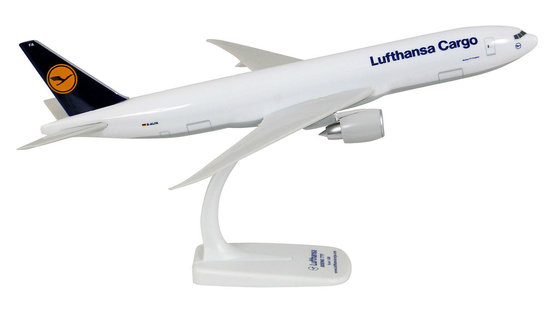 Boeing B777F Lufthansa Cargo  sf