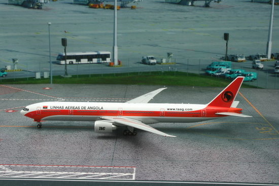 Boeing B777-300ER Angola Airlines