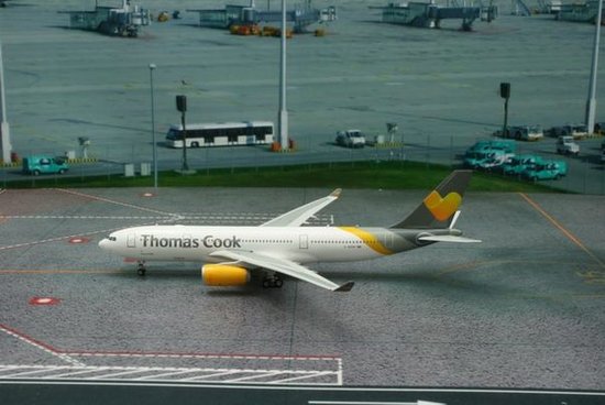 Airbus A330-200 Thomas Cook,