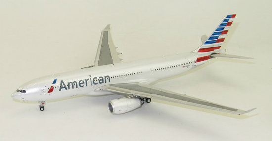 Airbus 330-200 American Airlines, with stand 