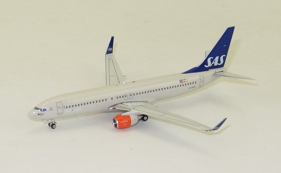 Boeing B737-800 SAS Scandinavian Airlines,