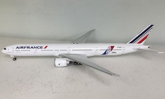 Boeing 777-300ER Air France, "JonOne"