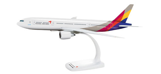 Lietadlo Boeing 777-200 Asiana Airlines