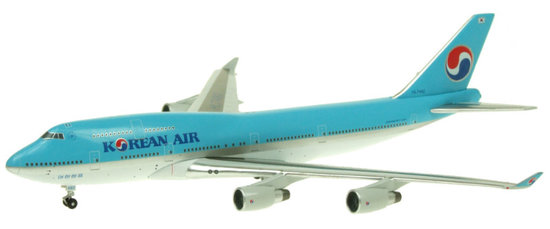 Lietadlo Boeing B747-4B5 KOREAN AIR