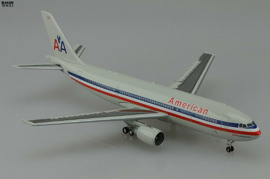 Der Airbus A300-600 AMERICAN GRAY