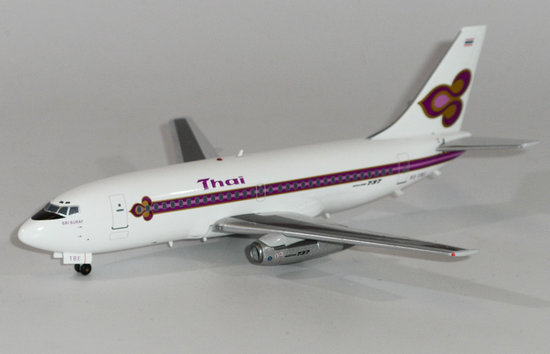 Aircraft Boeing B737-200 Thai Airways