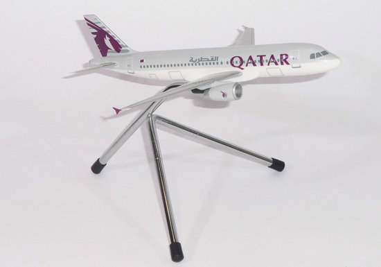 Der Airbus A320-200 der Qatar Airways