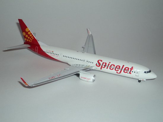 Aircraft Boeing 737-900 SpiceJet 