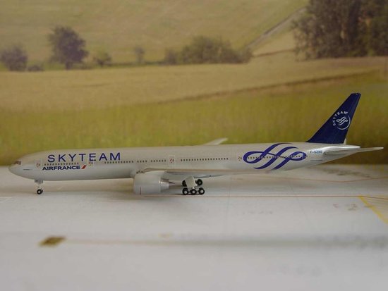 Aircraft B777-300ER Skyteam AirFrance