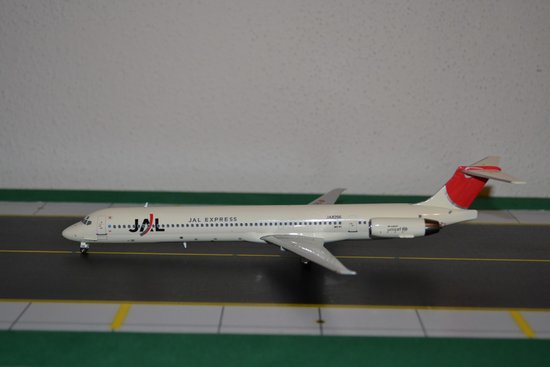 Aircraft  MD-81 JAL JA8296