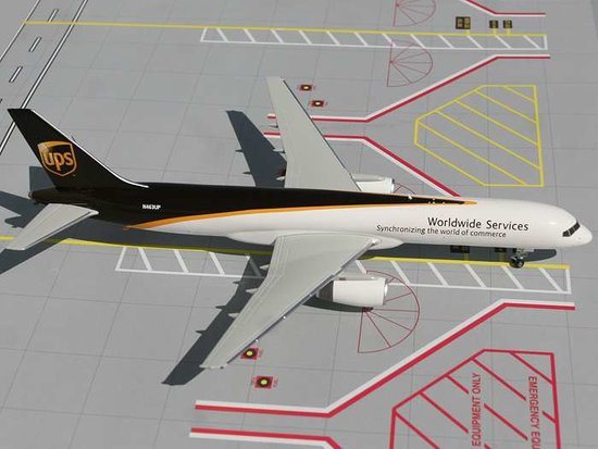 Aircraft Boeing B757-200F UPS