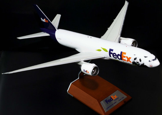 Boeing B777-200F Fedex "Panda Express" With Stand
