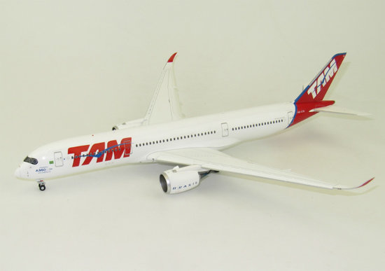 Airbus A350-900 TAM "Primeiro A350 Das Americas" Flaps Down With Stand