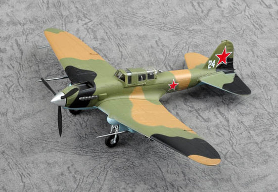 Flugzeug IL-2M3 "Sturmovik" "Black 24"