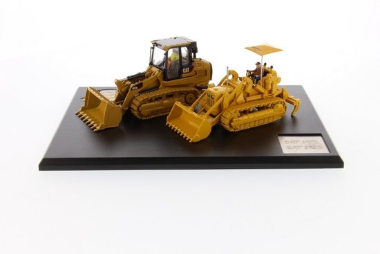 Limitovaný BOX- Evolution Series Cat 977D & Cat 963K