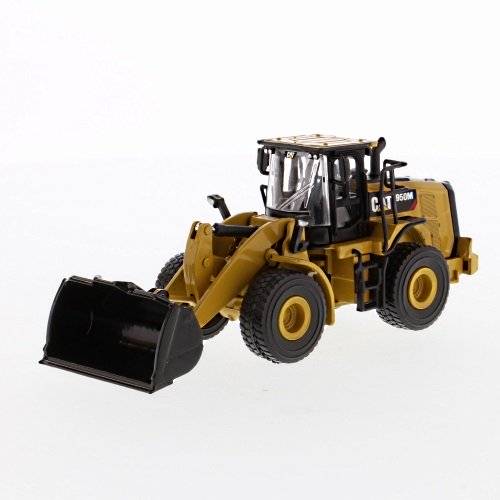 CAT 910K Wheel Loader 1:32 スケール缶入り CAT 910K Wheel Loader 1:32 スケール缶入り - メルカリ