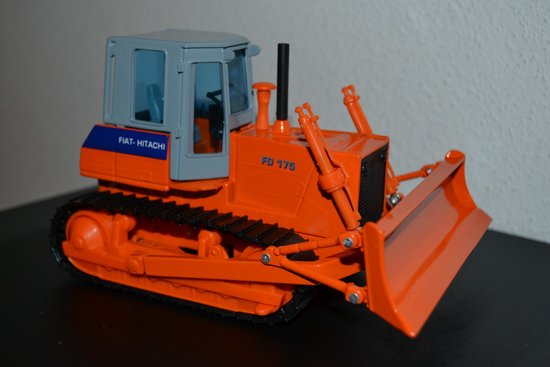 Buldozer Fiat - Hitachi FD 175 orange