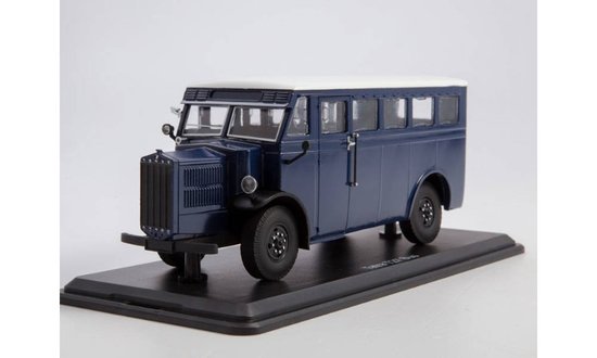 AUTOBUS TATRA-T27