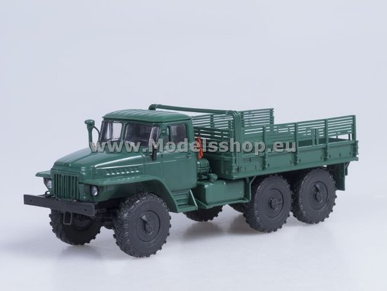 URAL-375D valník - tmavá zelená