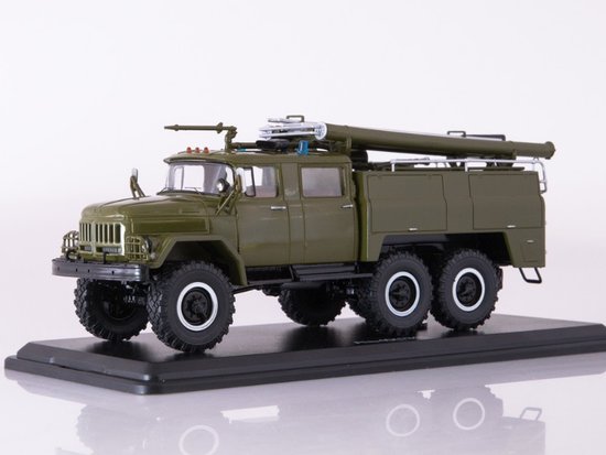 ZIL-131 Feuerwehrauto AC-40, Militär / khaki /