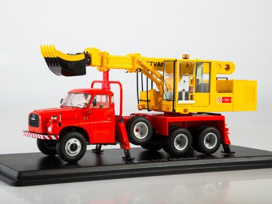 TATRA 148 UDS 110 červeno žltá verzia