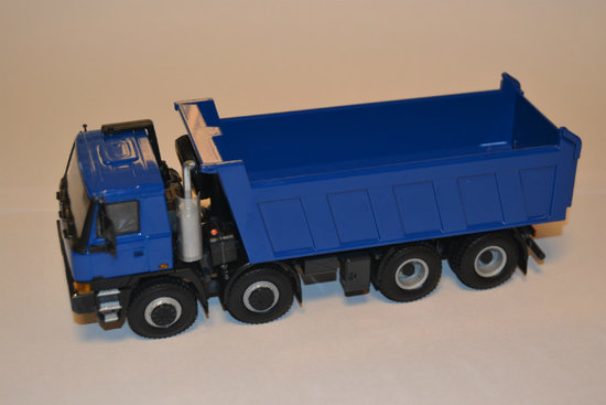 Tatra 815 8x8 blauer kipper