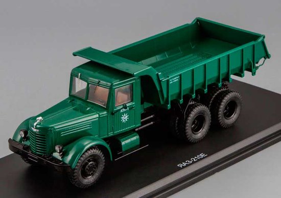 YaAZ-210 LKW-Kipper grün