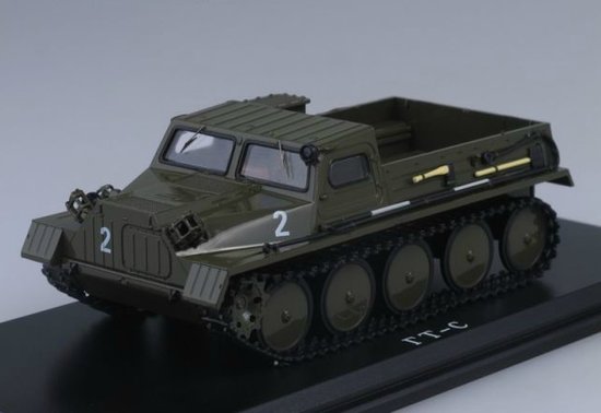 Sowjetische Geländefahrzeug GAZ-47 open