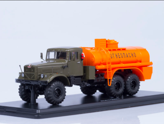 Militärtanker AC-8,5-MAZ 255B khaki-Orange