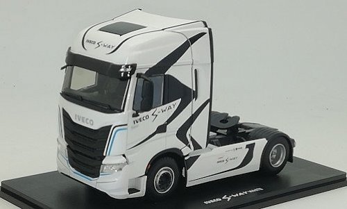 Iveco S-Way S570 - weiss/Dekor