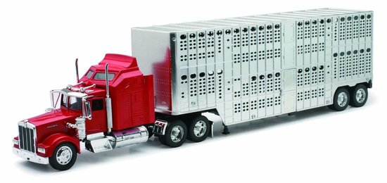 Kenworth W900 with animal transport semitrailer