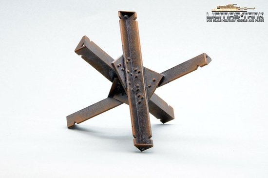 Tankový zataras - česky