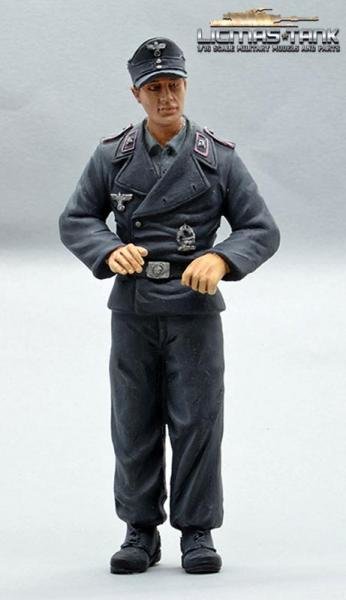 German Tank Crew Soldier with Legs to assemble