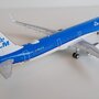 inflight-200-iflhs010-airbus-a321neo-klm-royal-dutch-airlines-braamvlinder--peach-blossom-ph-axb-exclusive-aviation-megastore-release-x35-210245_3