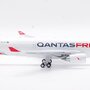 inflight-200-if332qf0224-airbus-a330-200-qantas-freight-vh-ebe-xd1-201331_12